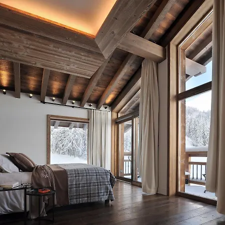 Chalet Le Moulin, Le Praz, 6 Chambres, In, Out Chalet Courchevel