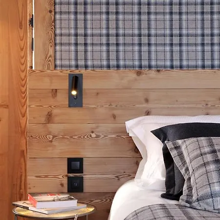 샬레 Chalet Le Moulin, Le Praz, 6 Chambres, In, Out *