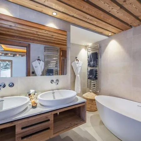 Chalet Le Moulin, Le Praz, 6 Chambres, In, Out 쿠쉐벨