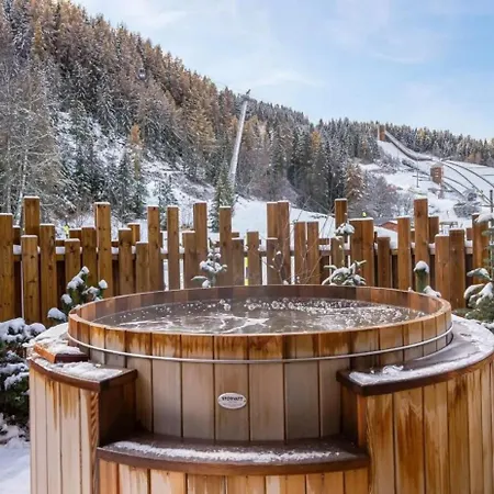 Chalet Le Moulin, Le Praz, 6 Chambres, In, Out 샬레